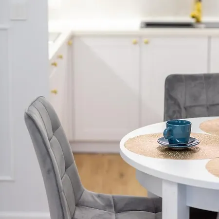 Apartamenty Ogrodowa Business Wola By Renters Prestige Warszawa Eksteriør bilde