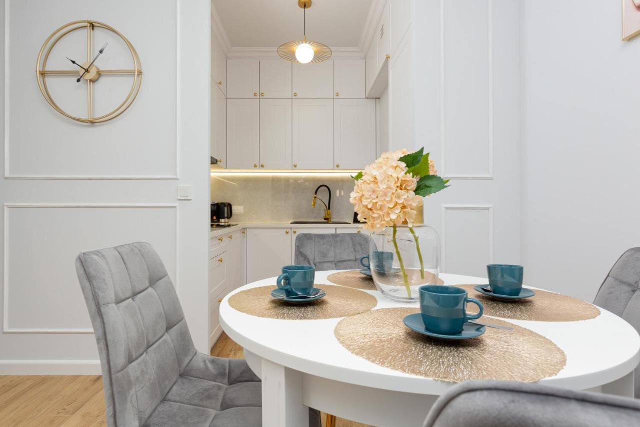Appartamento Ogrodowa Business Wola By Renters Prestige